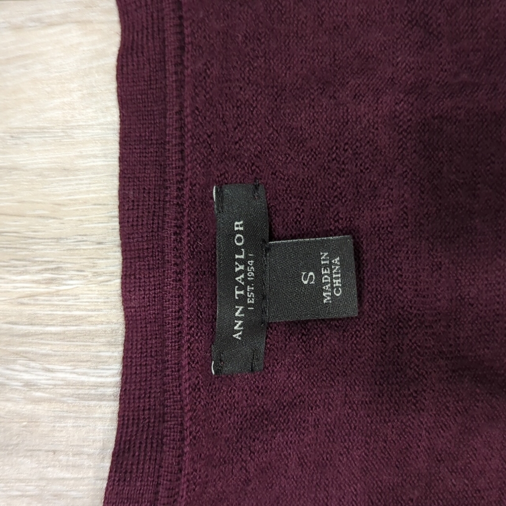Sweater Bundle - Picture 5 of 5